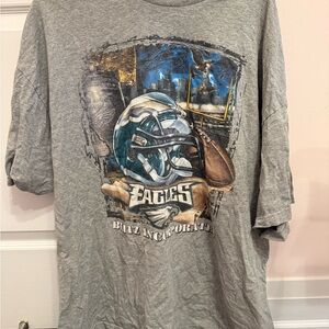 Gray Eagles Graphic T-Shirt